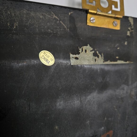 Vintage Asian Wall Art Panel Set – Lacquer & Mother of Pearl Geisha Decor - Picture 15 of 16